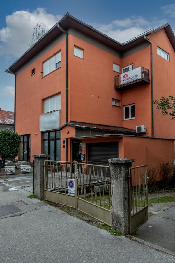 Apartment Check In Zagreb Maksimir-Free Parking Екстериор снимка