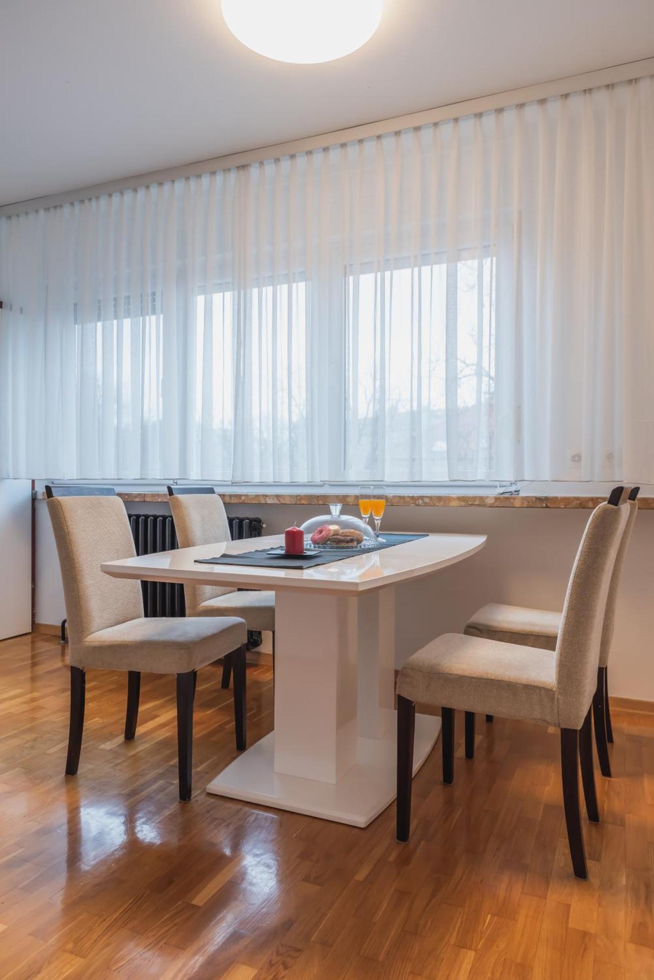 Apartment Check In Zagreb Maksimir-Free Parking Екстериор снимка